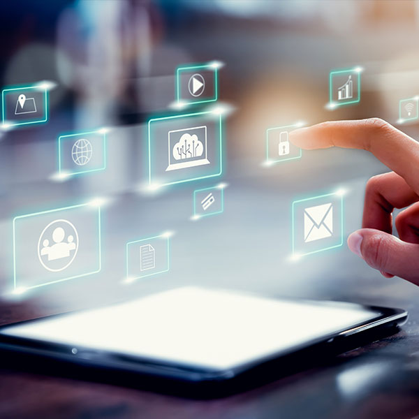 What are the types of cloud migration strategies